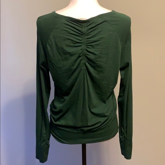 Cutter & Buck Workout Top - Picture 3 of 4